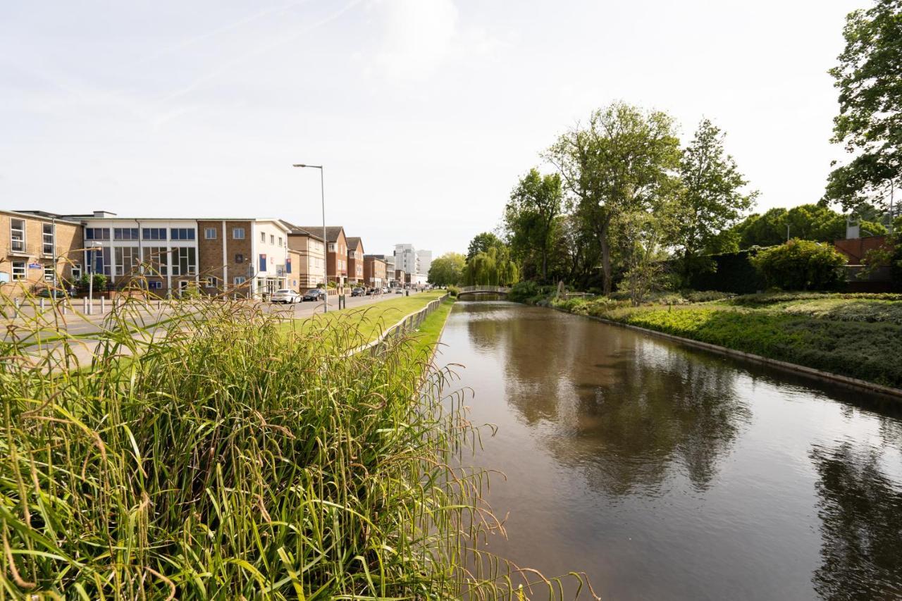 Hemel Apartments- Tranquil Haven Hemel Hempstead Exterior photo